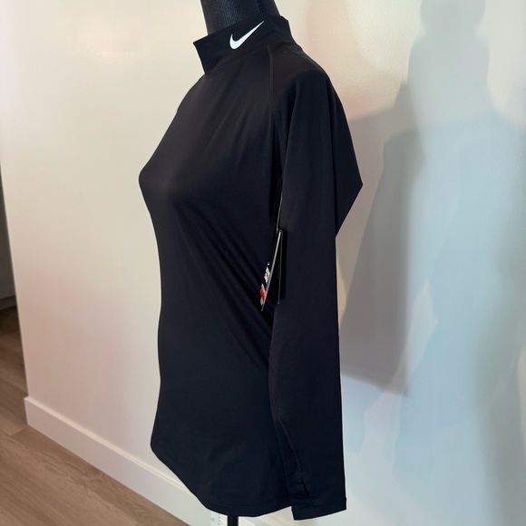 Women’s Nike Pro Combat 
Dry-FIT Long Sleeve Compression Mock Turtleneck - Picture 3 of 5